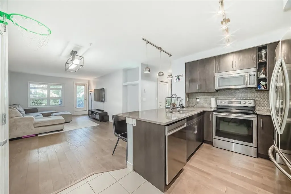 25 Auburn Meadows Avenue SE, #111