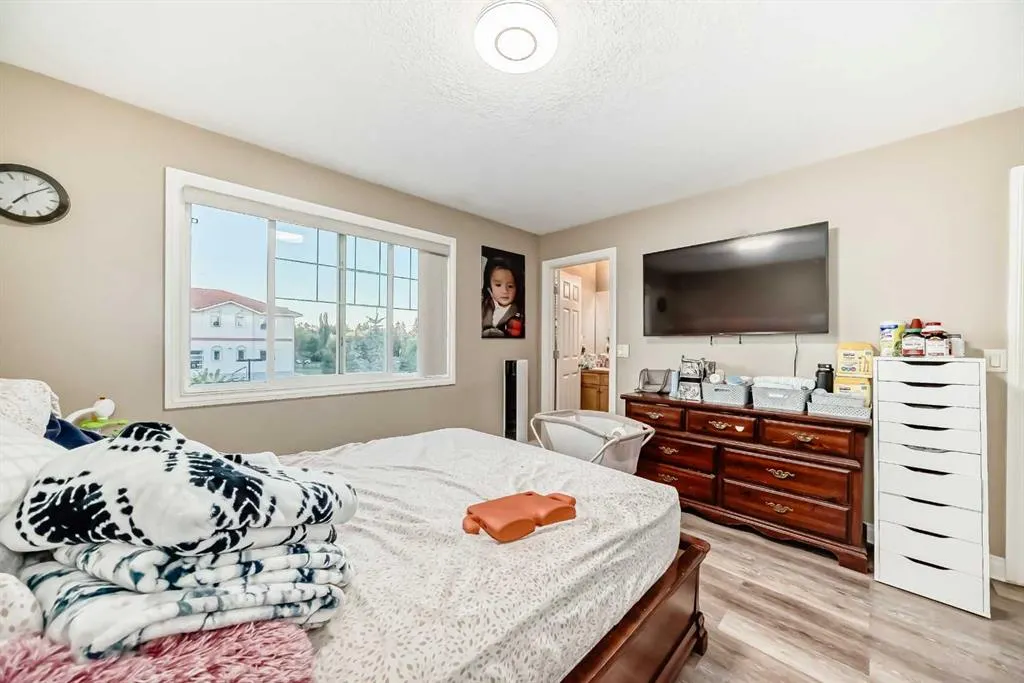 14 DOVER Mews SE