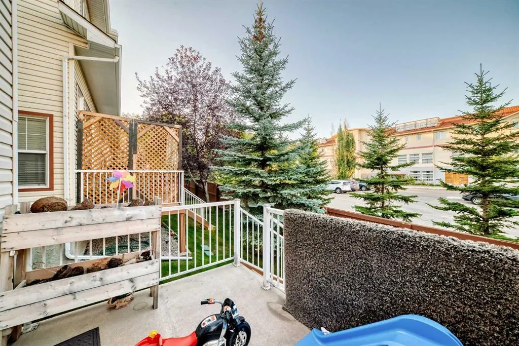 14 DOVER Mews SE