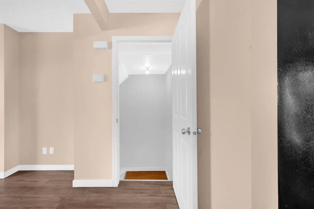111 Tarawood Lane NE, #2204