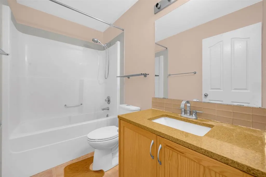 111 Tarawood Lane NE, #2204