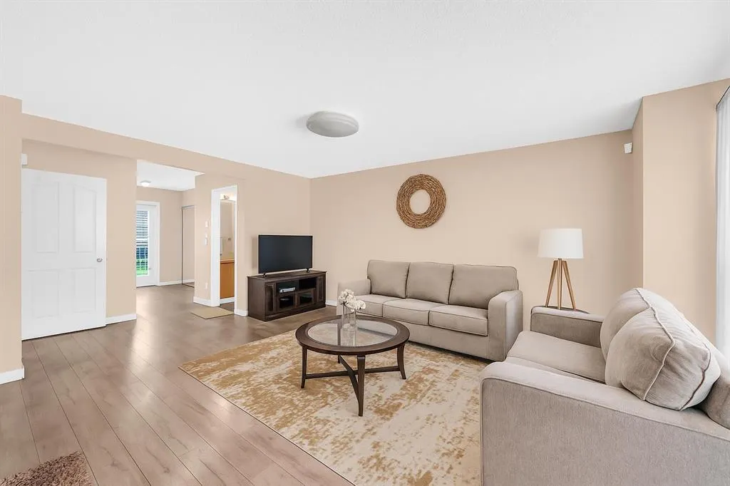 111 Tarawood Lane NE, #2204