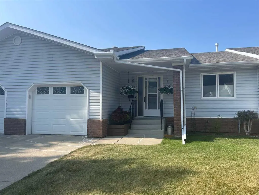2821 Botterill Crescent, #42
