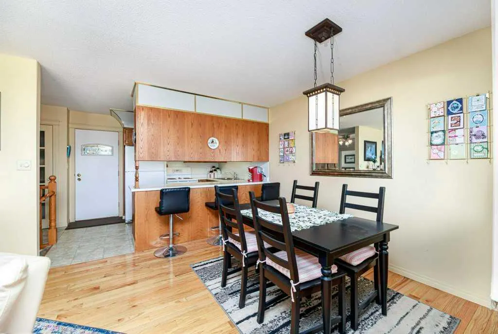 2821 Botterill Crescent, #42