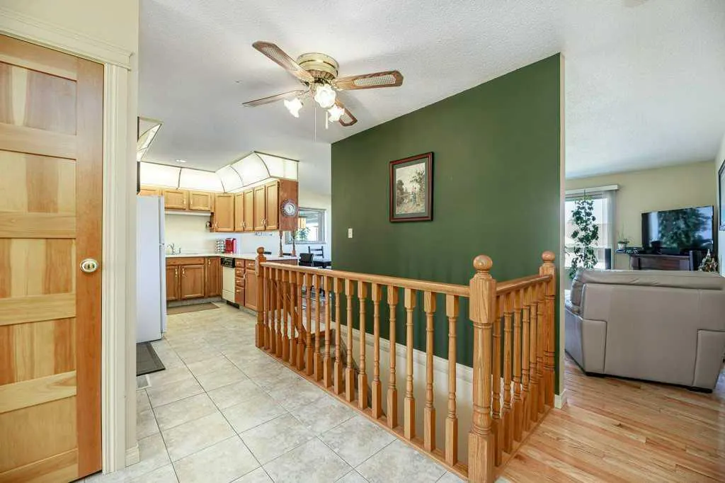 2821 Botterill Crescent, #42