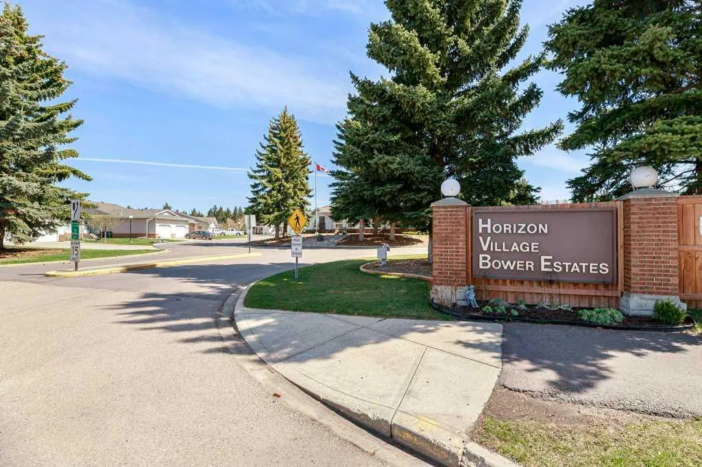 2821 Botterill Crescent, #42