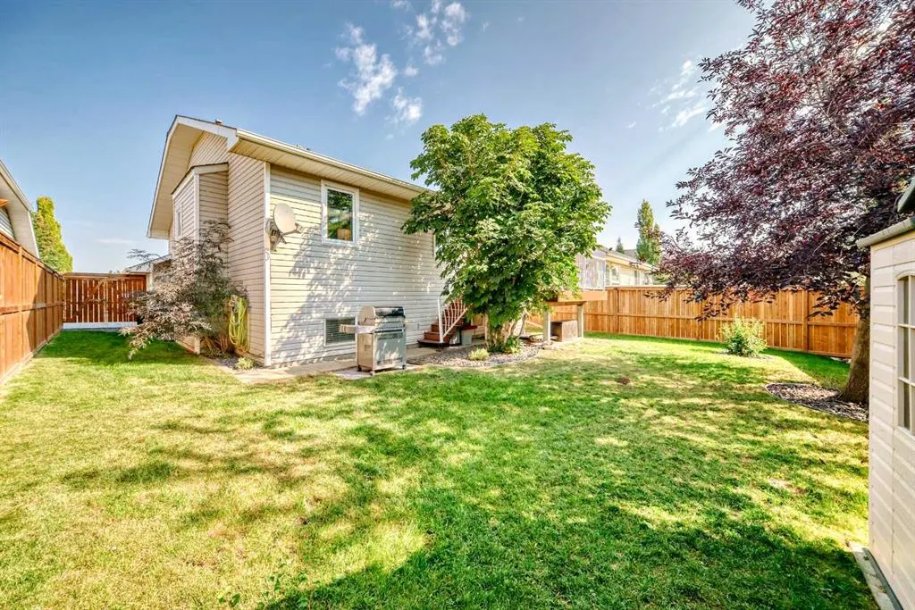 47 Willowbrook Drive NW