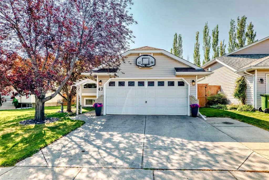 47 Willowbrook Drive NW