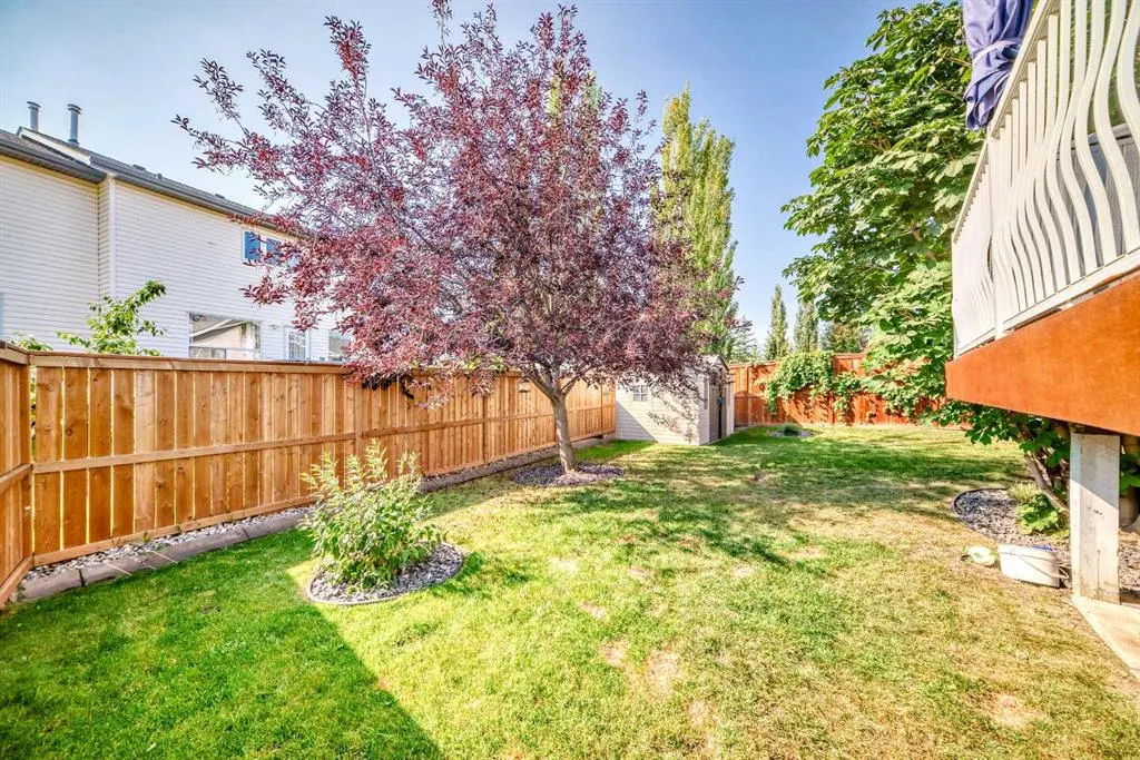47 Willowbrook Drive NW