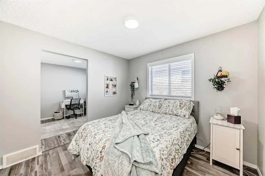 47 Willowbrook Drive NW