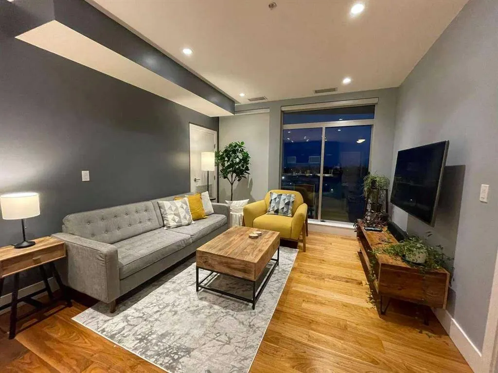 2505 17 Avenue SW, #407