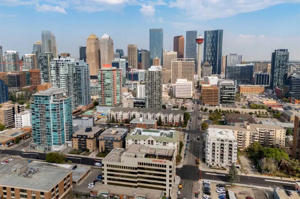 305 18 Avenue SW, #204