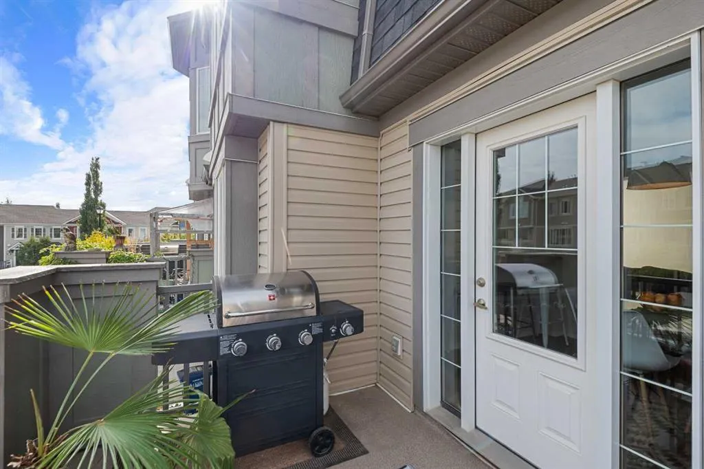 19 Windstone Green SW