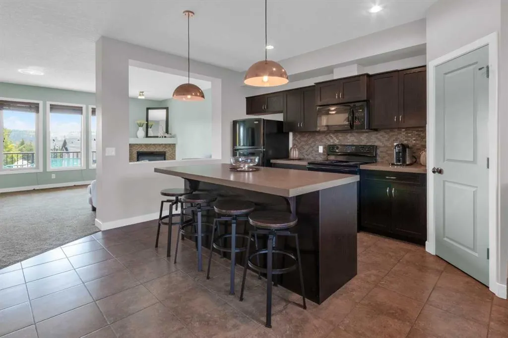 413 River Avenue, #604