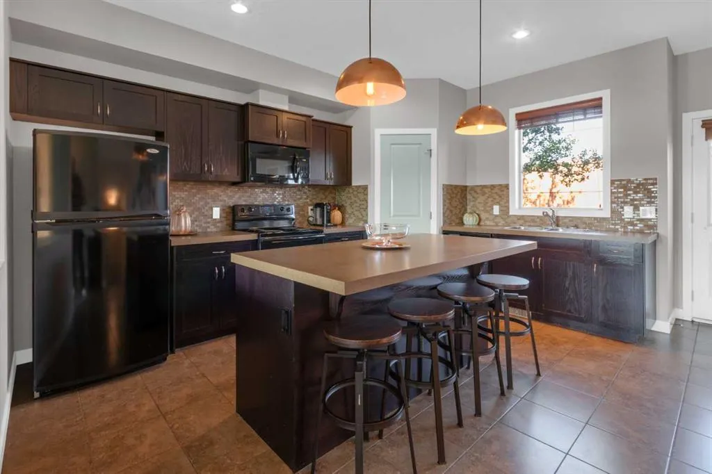 413 River Avenue, #604