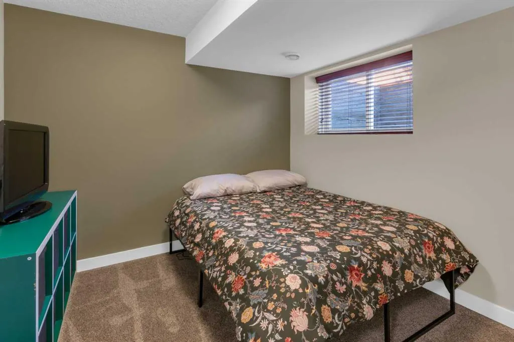 413 River Avenue, #604