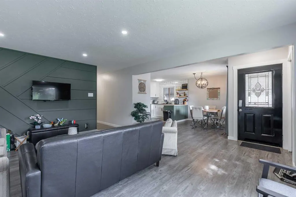 2015 16 Avenue S