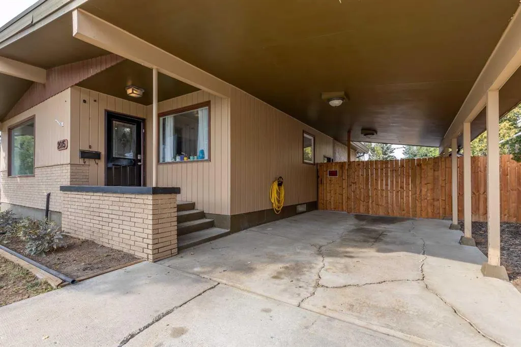 2015 16 Avenue S
