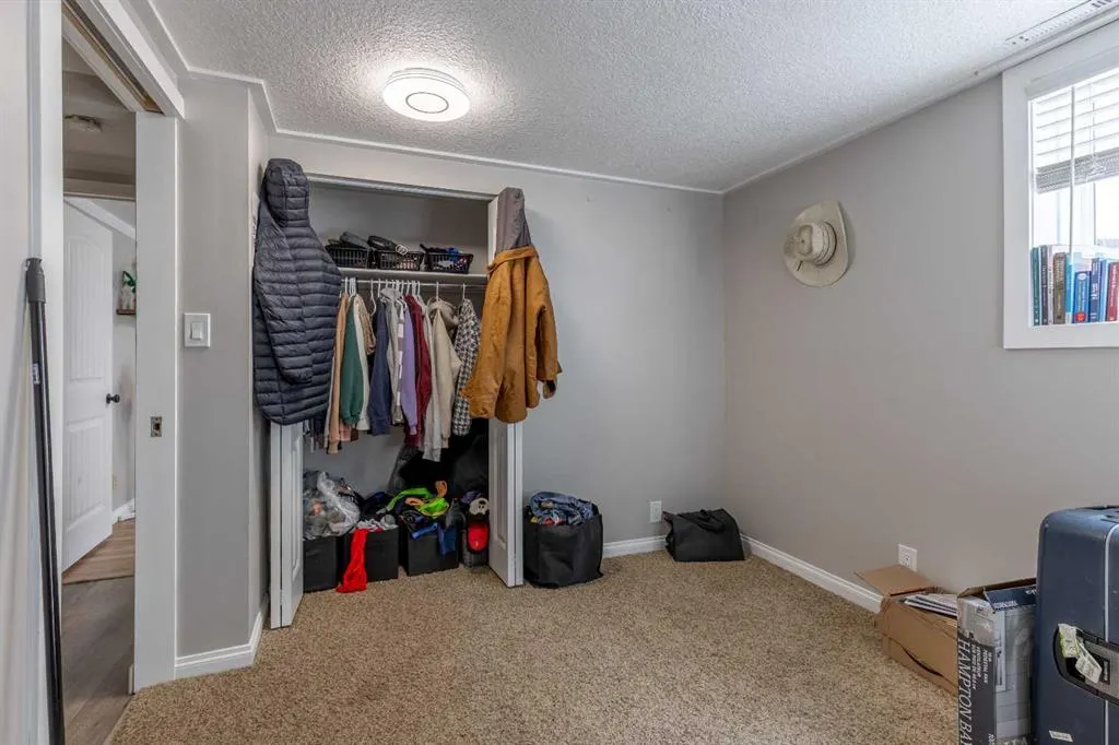 2015 16 Avenue S