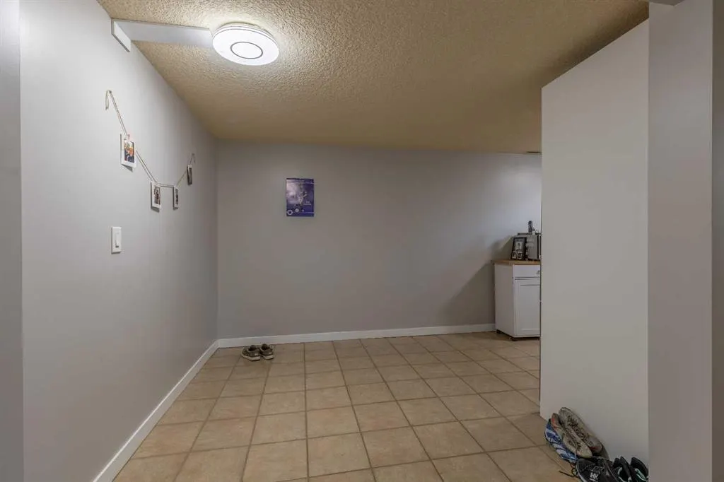2015 16 Avenue S