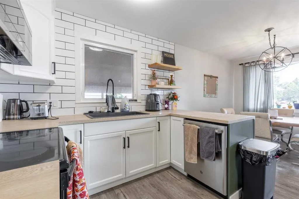 2015 16 Avenue S