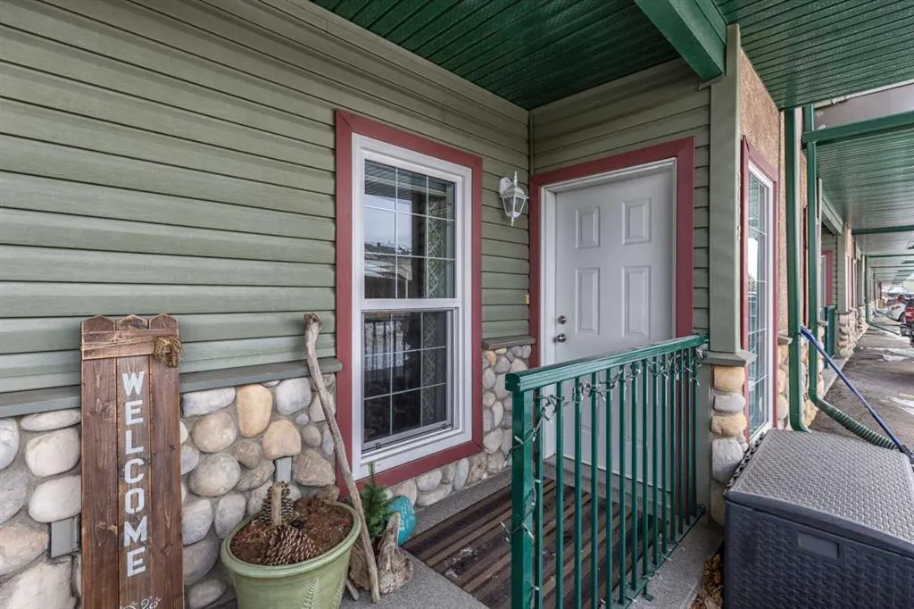 200 Lougheed Drive, #7112