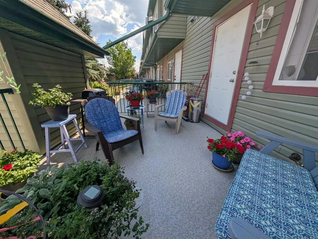 200 Lougheed Drive, #7112