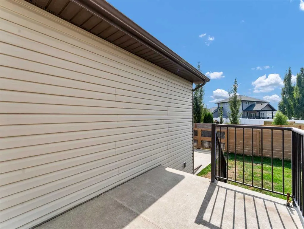 47 Southlands Boulevard SE