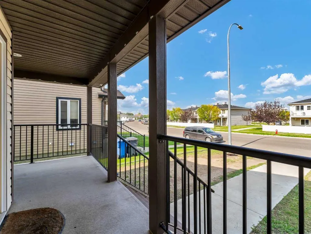47 Southlands Boulevard SE