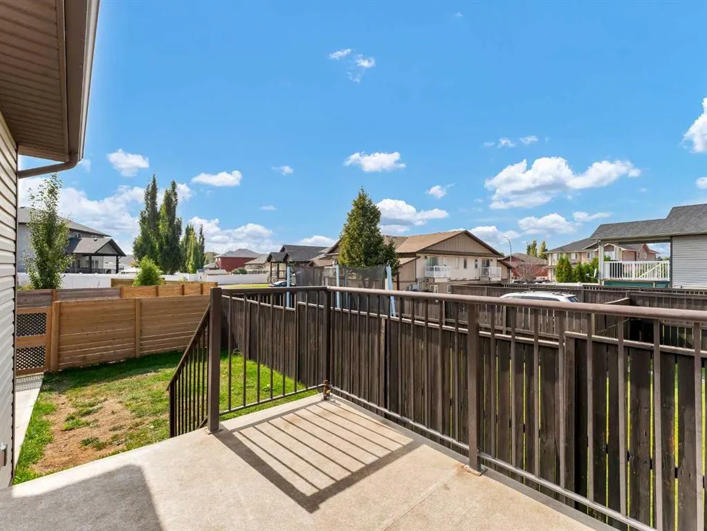 47 Southlands Boulevard SE