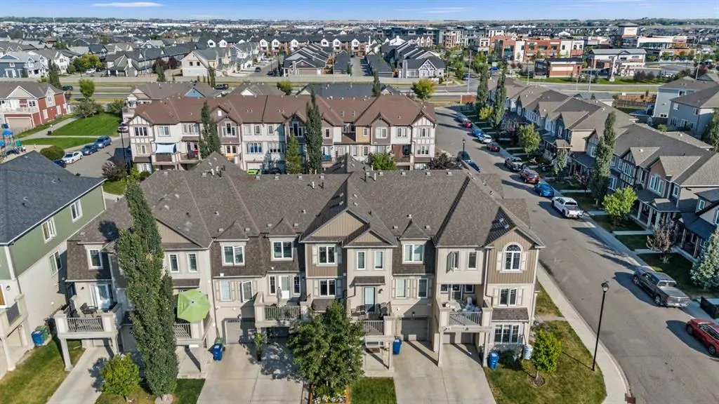 60 Windstone Green SW