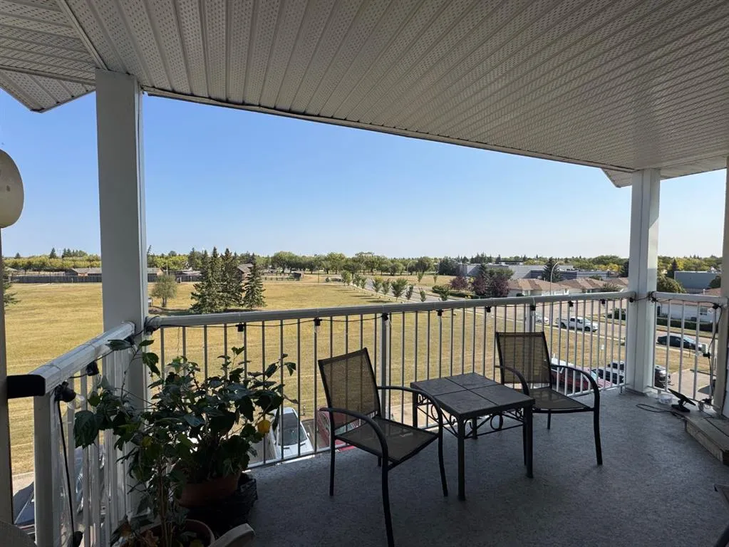 9932 100 Avenue, #401