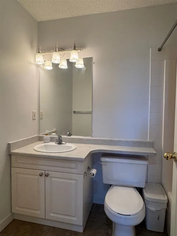 9932 100 Avenue, #401