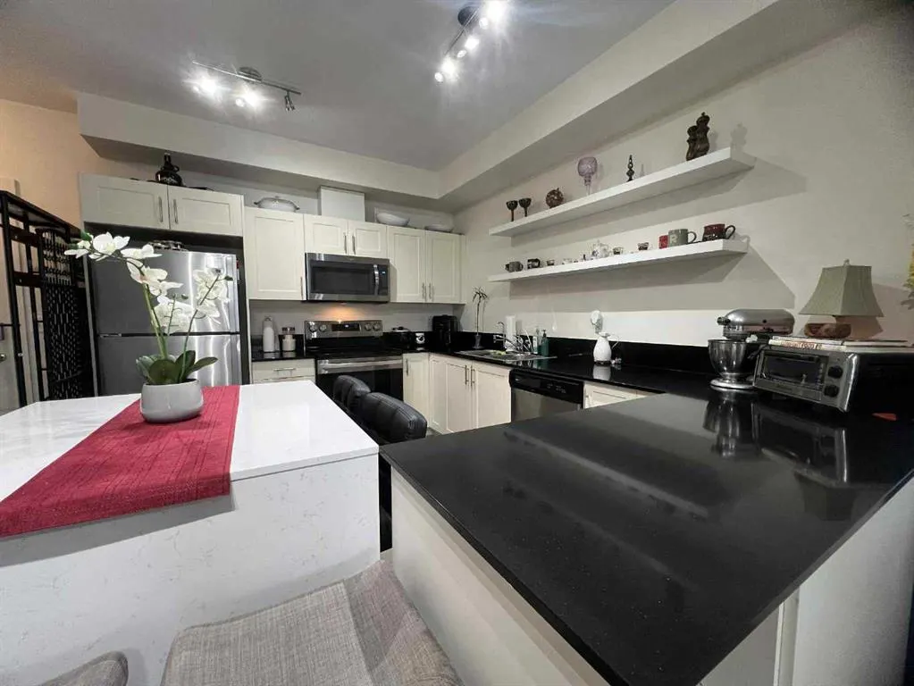 99 Copperstone Park, #3313