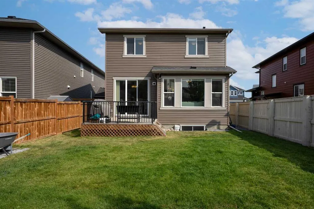 199 Evansglen Circle NW