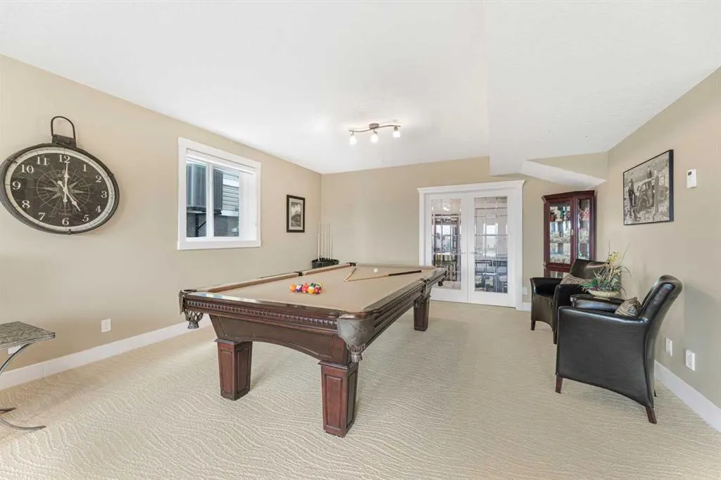 533 Rocky Vista Gardens NW