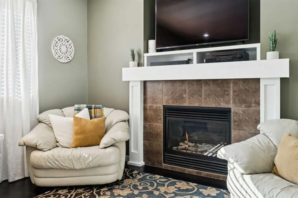 234 River Heights Green