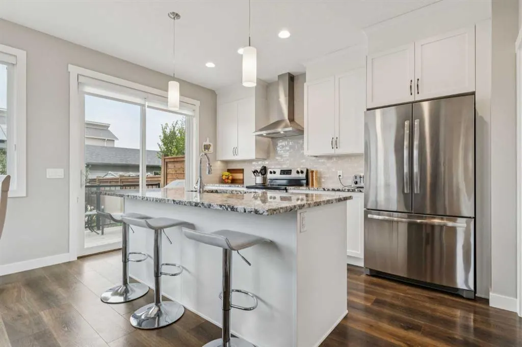 280 Chinook Gate Park SW