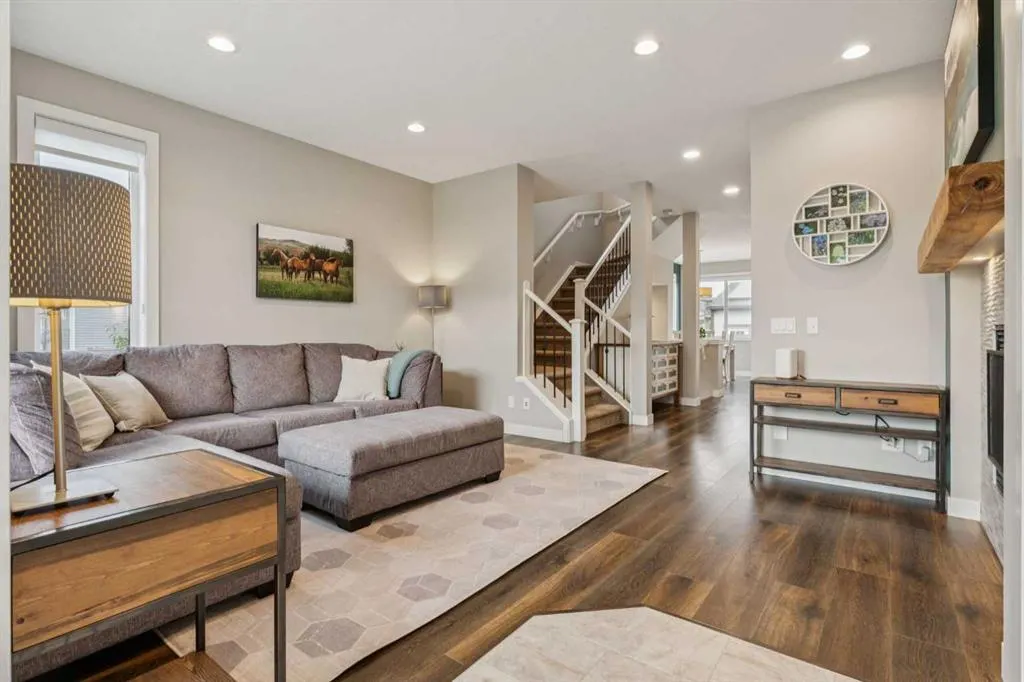 280 Chinook Gate Park SW