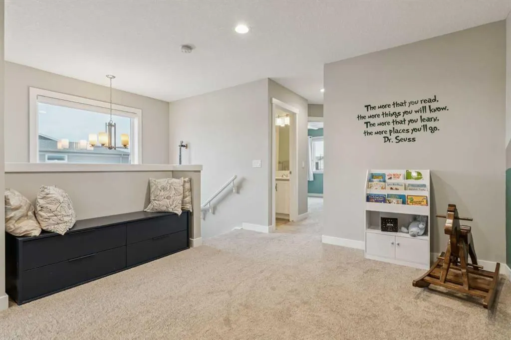 280 Chinook Gate Park SW