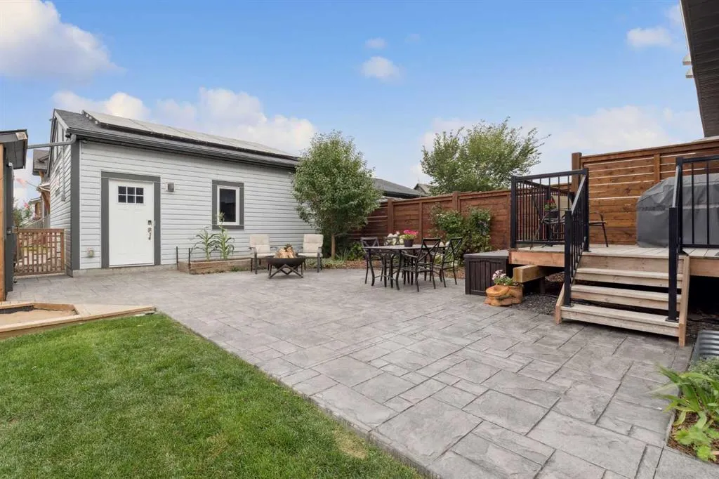 280 Chinook Gate Park SW