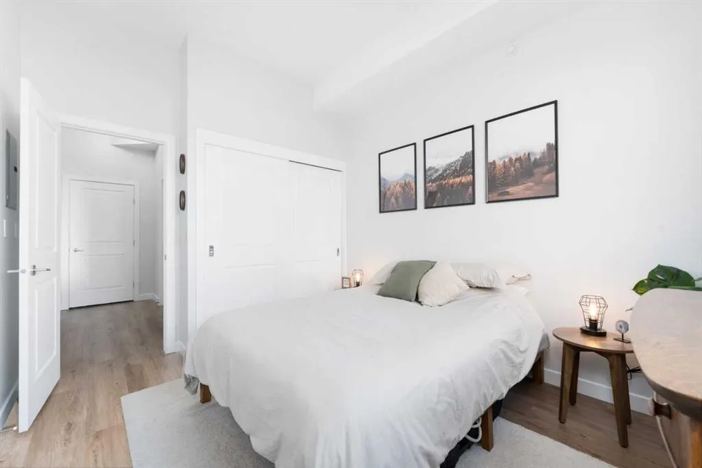 488 7 Avenue NE, #407