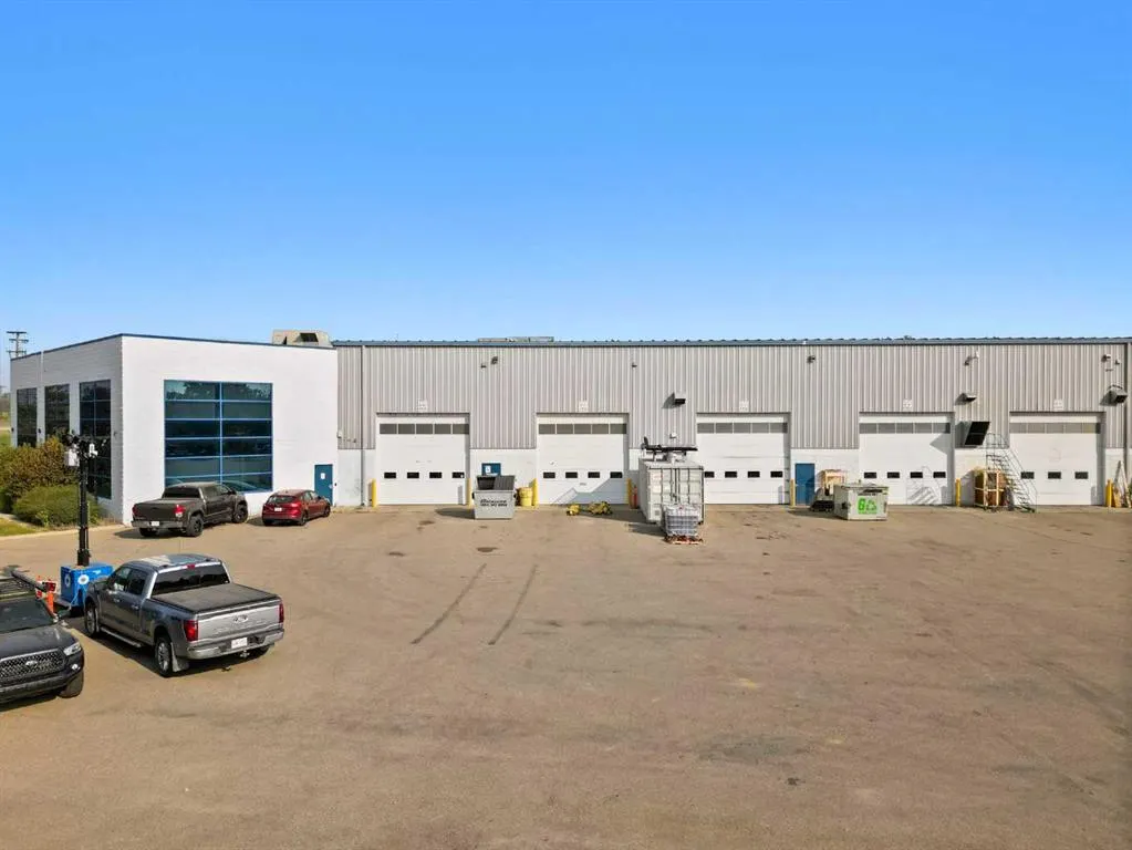 8014 Edgar Industrial Crescent