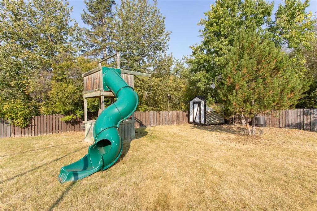 30 Maple Bay