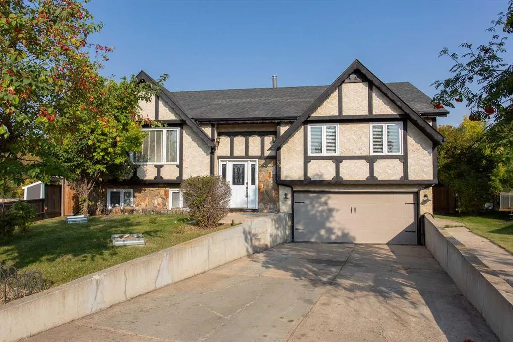 30 Maple Bay