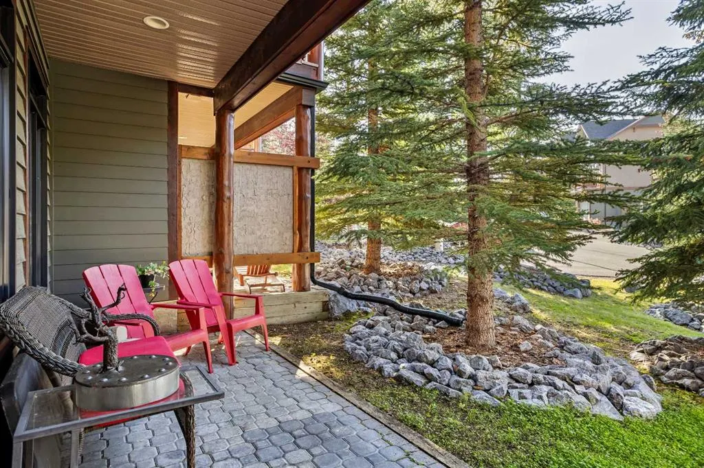 137 Wapiti Close, #27