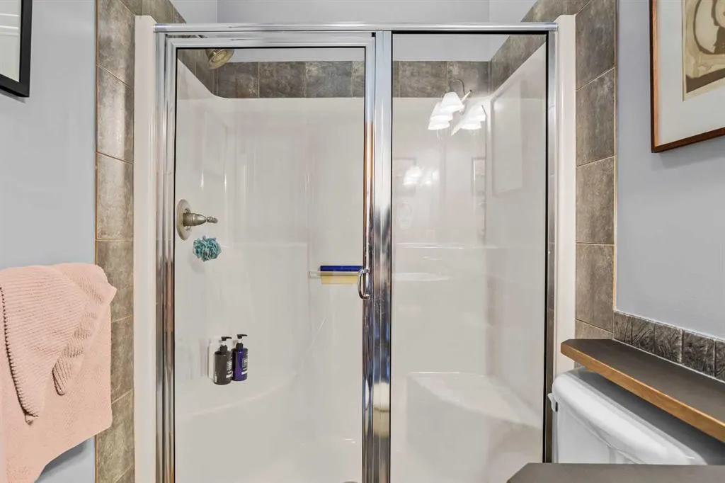 137 Wapiti Close, #27