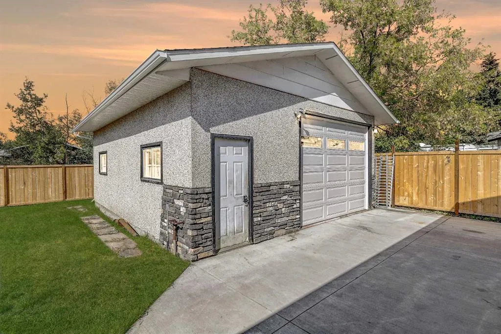 9846 Prairie Road