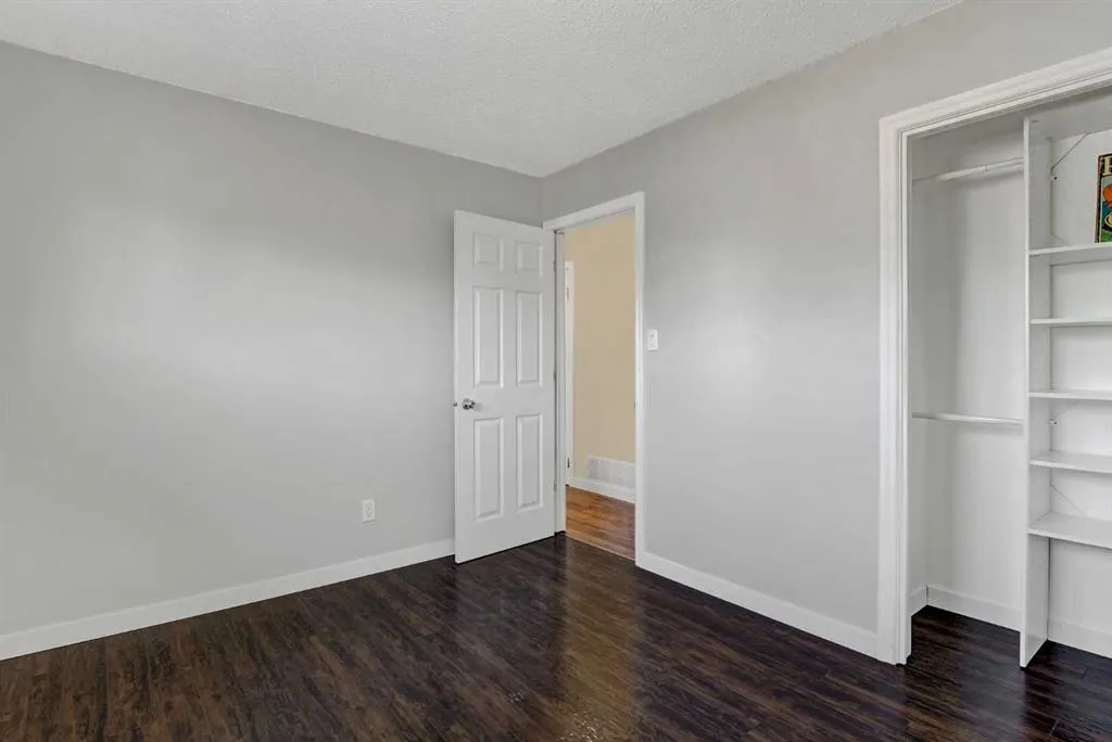 9846 Prairie Road