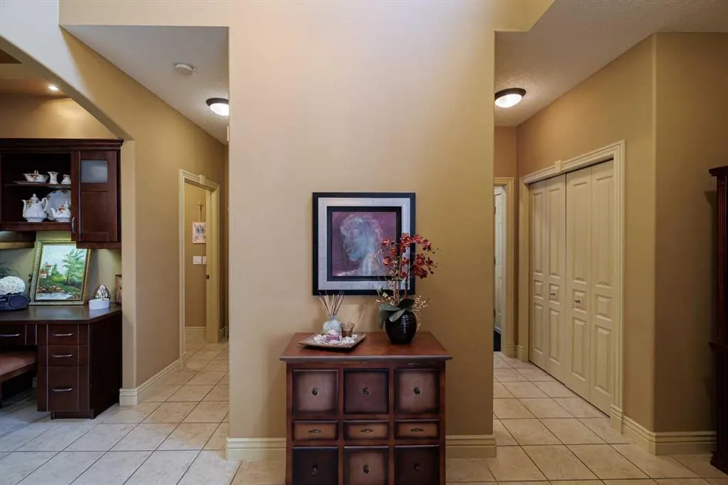 38 Tuscany Glen Park NW